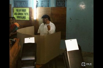 Celebrities Cast Vote in TN Elections